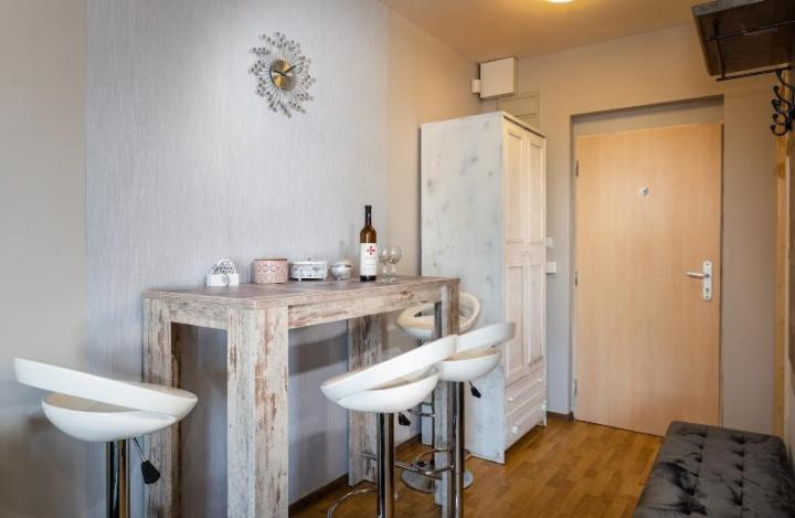 Liptovský Mikuláš Apartman Zara Superior מראה חיצוני תמונה