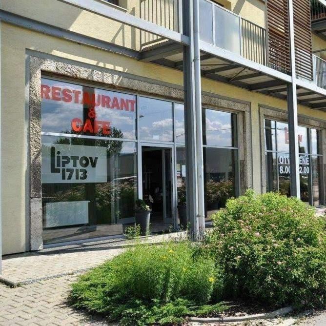 Liptovský Mikuláš Apartman Zara Superior מראה חיצוני תמונה